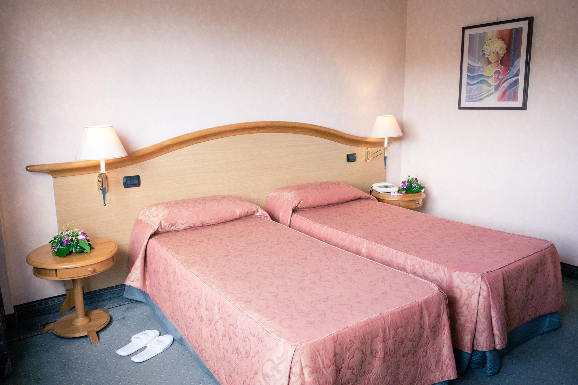 Perugia Plaza Hotel Экстерьер фото