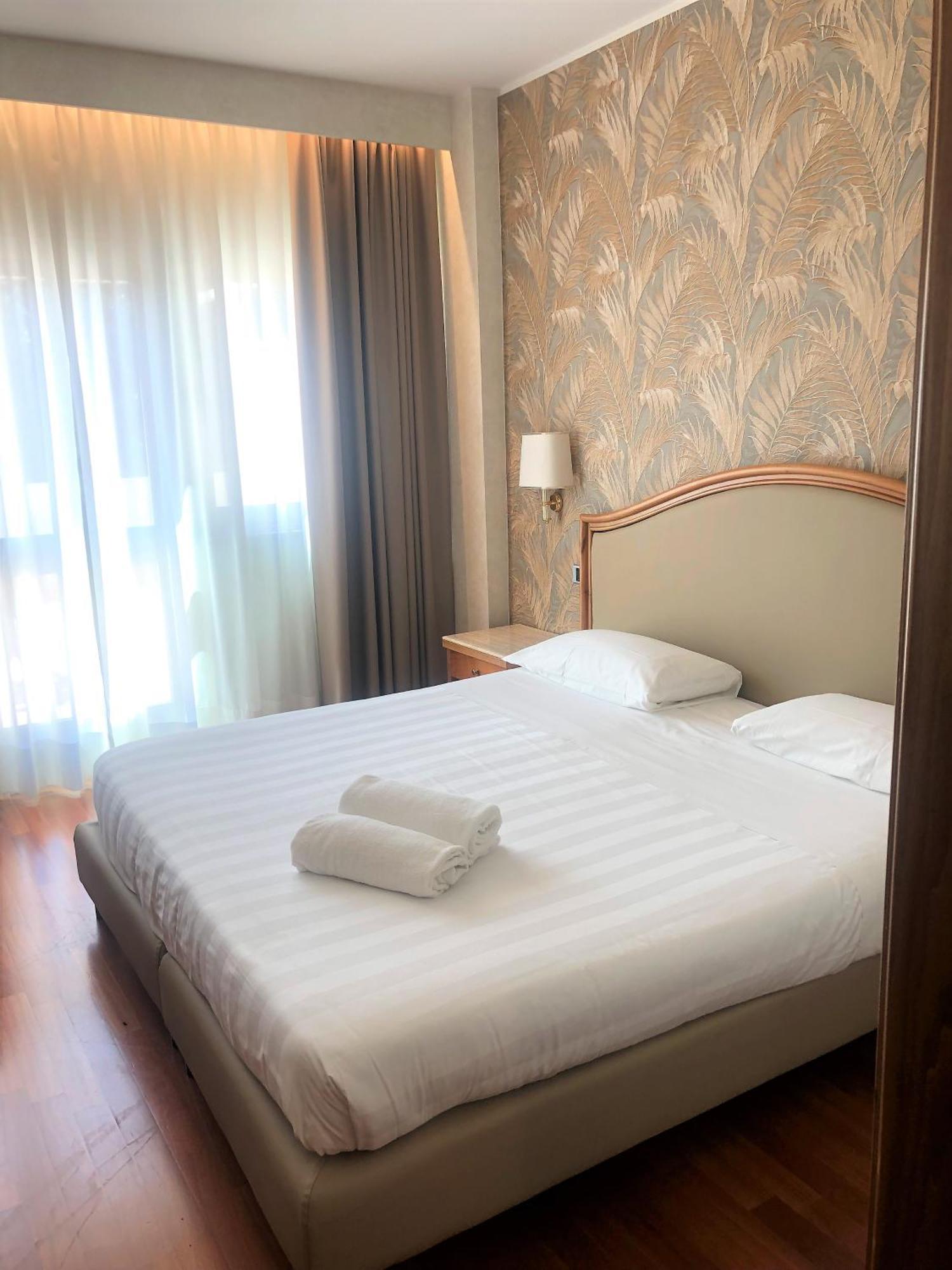 Perugia Plaza Hotel Экстерьер фото