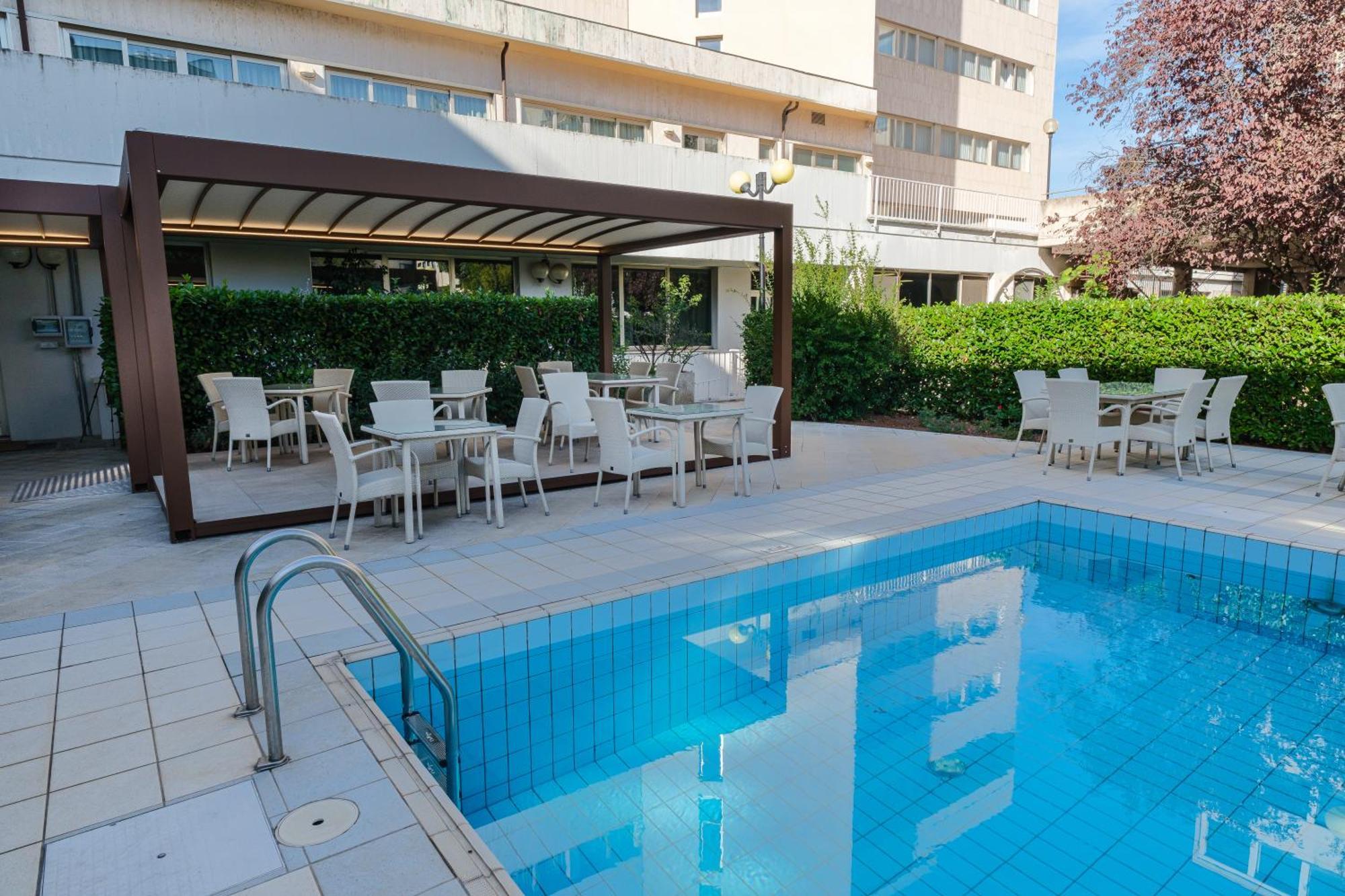Perugia Plaza Hotel Экстерьер фото